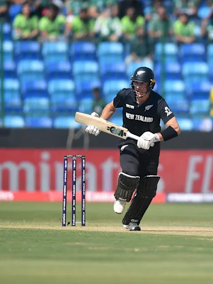 Fiery start from the Black Caps | PAK v NZ | Champions Trophy 2025