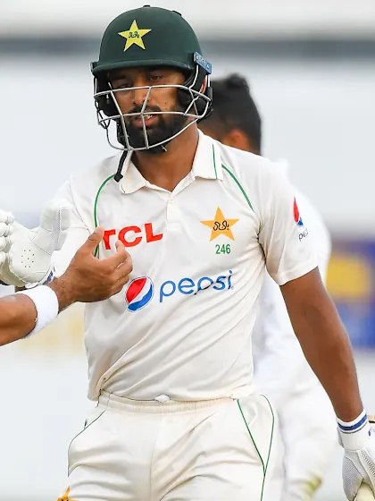 Shafique hundred powers Pakistan's chase