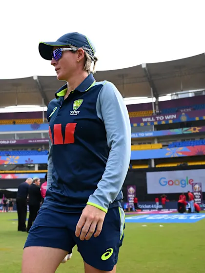 LIVE: Australia, England lock horns in blockbuster CWC25 clash