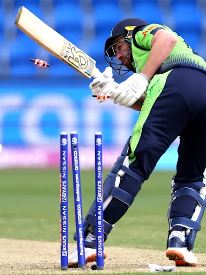 Logo of Ireland skipper Balbirnie clean bowled around the legs | T20WC 2022