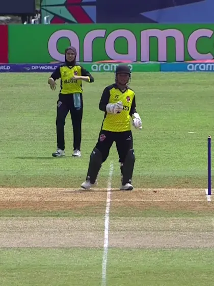 Logo of D Creese with a Batting vs Malaysia Women Under-19