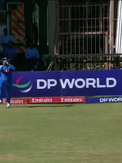 Farhan Yousaf - Wicket - India vs Pakistan