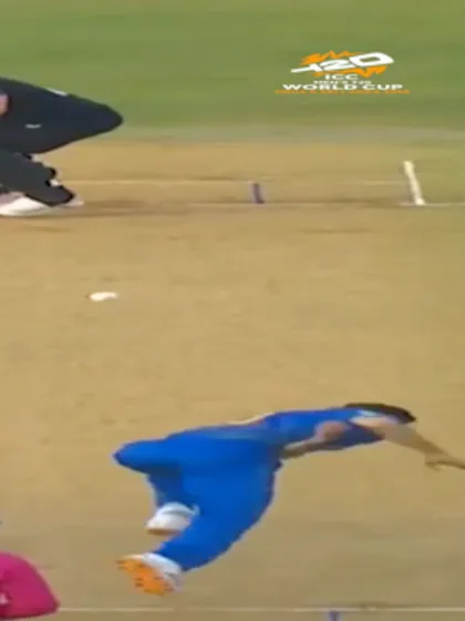 MT20WC26_NZ_UAE_Seifert_POTMHL 9x16