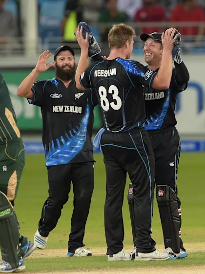 New Zealand levels series with 17-run win
