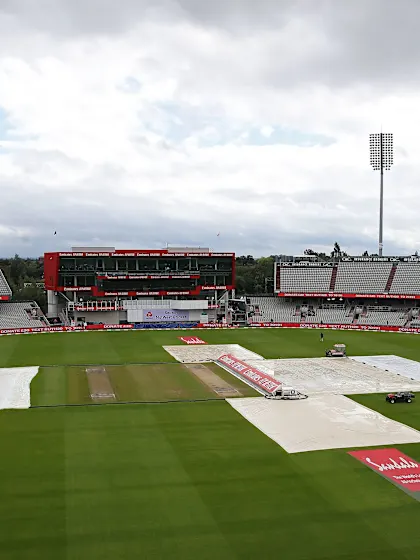 Washout leaves series in the balance going into final day