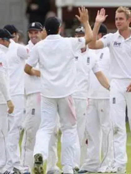 Broad salutes Shiv as he eyes seventh heaven