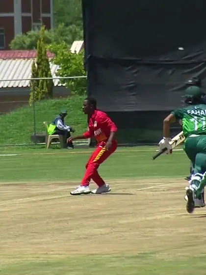  ICC U19 CWC: PAK v ZIM – Shahzad beaten by Tugwete's throw