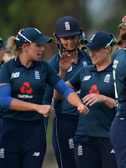 England comprehensively beat Sri Lanka in first ODI