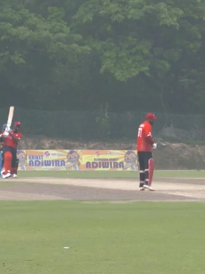 ICC CWC Challenge Group A – CAN v MAL: Anwar Rahman gets Rodrigo Thomas for 62