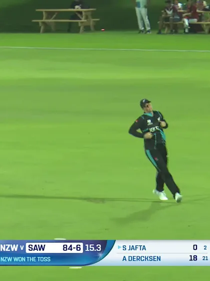  Sinalo Jafta - Wicket - New Zealand Women vs South Africa Women