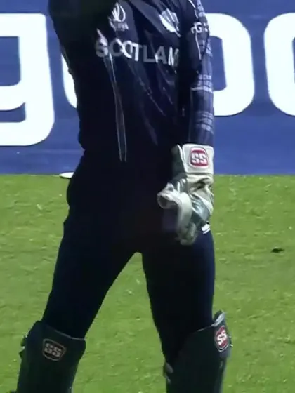 Chris Gayle falls for a duck on the first ball of the match!