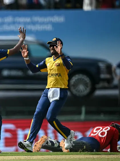 Shanaka's precise throw hits home | T20WC 2026