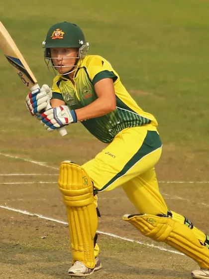 Healy hammers another half-century, Australia seal 3-0 triumph