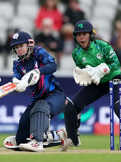 LIVE: Bryce duo power Scotland's charge