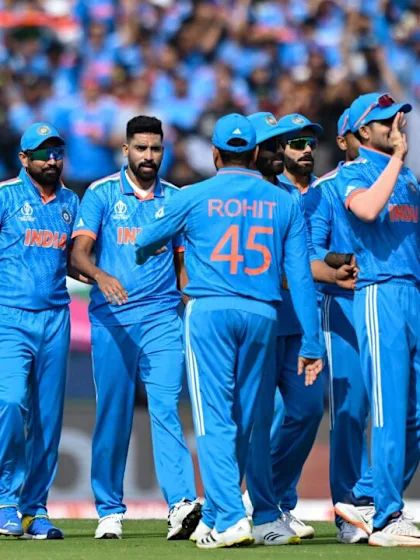 Diving Iyer snares Conway | CWC23