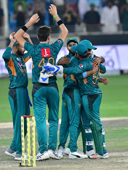 Economical Wasim helps Pakistan claim series victory over Australia