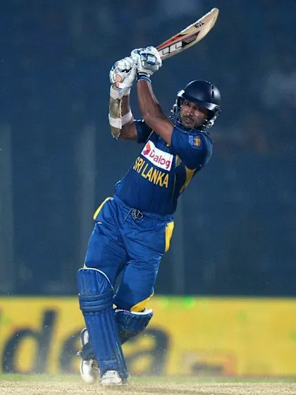 Sangakkara ton condemns India to defeat