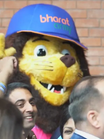 CWC19: Ind v Pak – Bharat Army has a pre-match party