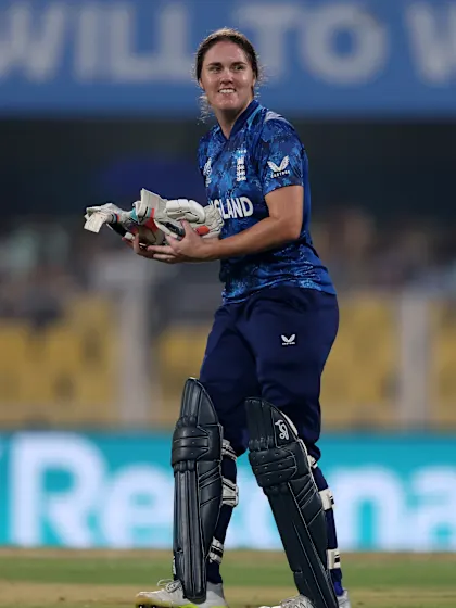 Sciver-Brunt brings up fifty in style | CWC25