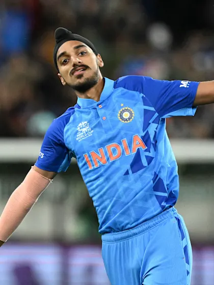 Wicket - Asif Ali - India v Pakistan ICC T20WC 2022