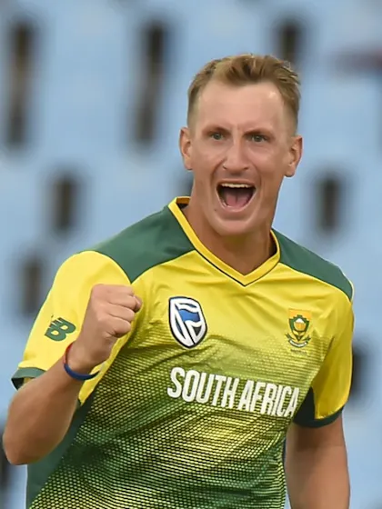 Chris Morris back in the mix for Australia tour