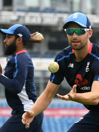 Mark Wood hopes England can deny Kuldeep Yadav early wickets