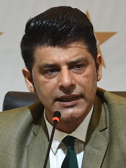 Former Pakistani batsman Mohammad Wasim named Pakistan Women's head coach