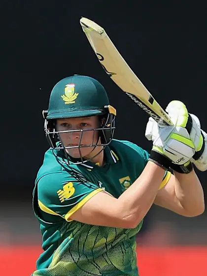 Lizelle Lee and Chloe Tryon set up big win for South Africa