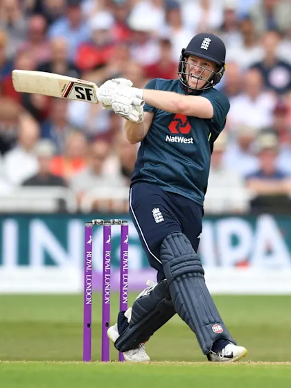England rack up world record 481/6 to seal series against Australia