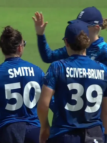 Suzie Bates - Wicket - England Women vs New Zealand Women