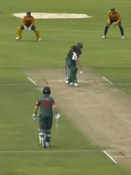 ICC U19 CWC: PAK v BAN – Tanzid flicks a nonchalant six off Tahir