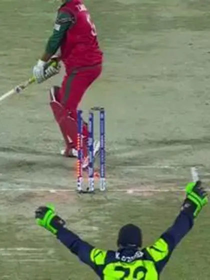 Zeeshan Maqsood Wicket Fall OMA V IRE Video ICC WT20 2016