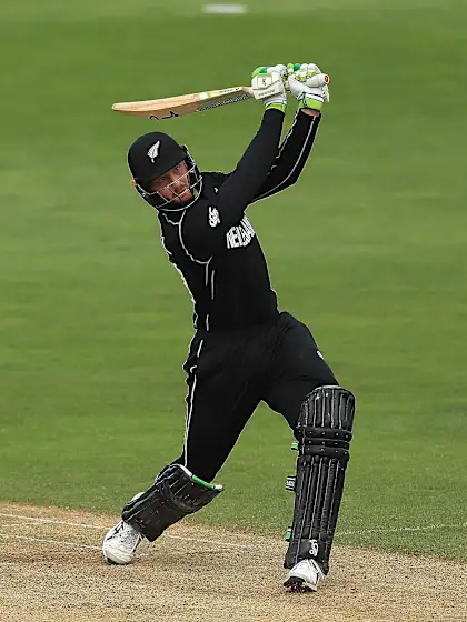 Guptill tops Tharanga in big-scoring warm-up tie