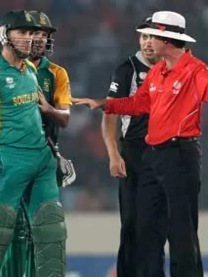 Mills, Vettori and du Plessis fined for breaching ICC Code of Conduct