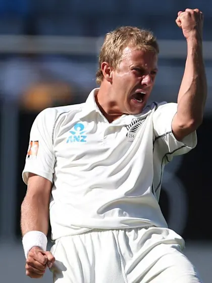 New Zealand holds nerve in 40-run win