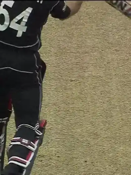 Ronchi six and crowd catch
