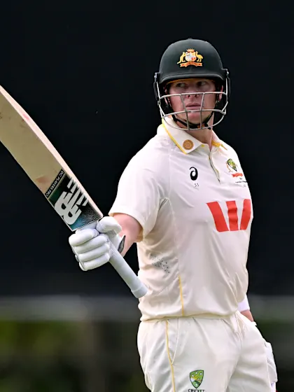 Smith keeps Ashes future uncertain as South Africa awaits