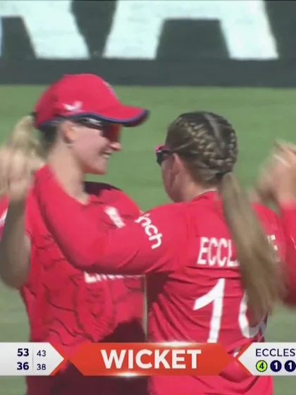 Logo of Laura Wolvaardt - Wicket - England vs South Africa