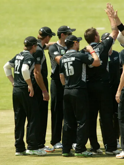 Oram stars in thrilling New Zealand win