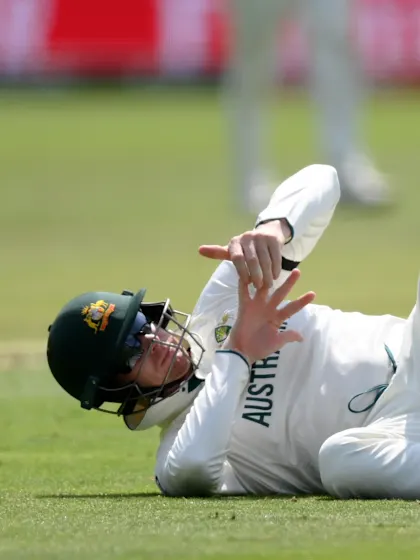 Logo of Steve Smith forced off the field injured | WTC25 Final