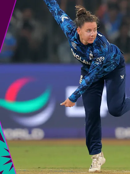 Linsey Smith's left-arm orthodox powers England | Best of league stage | CWC25