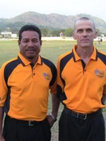Umpires Named for Final