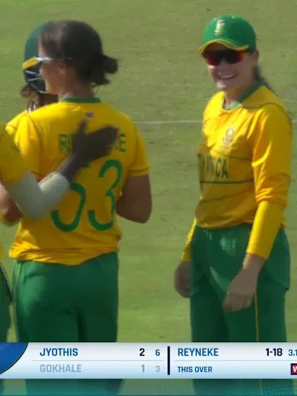 Logo of Wicket-Siya-Gokhale-South-Africa-U19s-Women v UAE-U19s-Women ICC U19W T20WC 2023