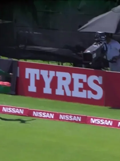 U19CWC POTD - Double-team catch on the boundary rope