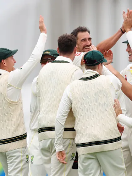 Morning mayhem helps Australia take charge of second Ashes Test