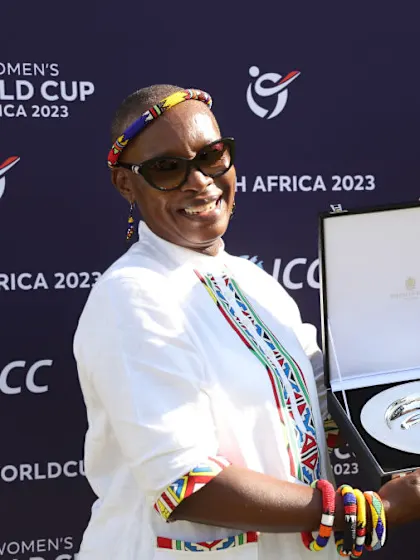 Logo of England star wins Player of the Tournament at U19 Women's T20 World Cup