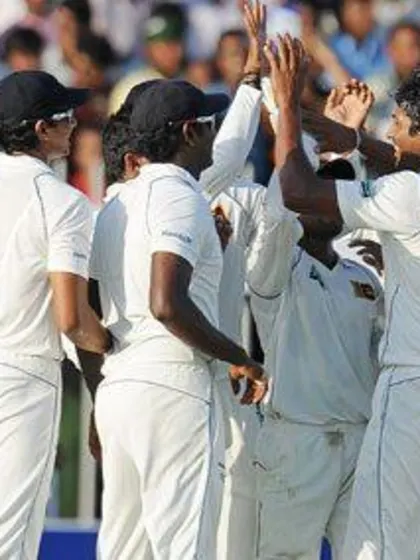 Sri Lanka gain upper hand in third Test