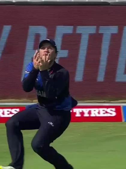 Scholtz strikes to remove Stirling