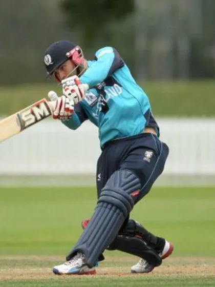 Coetzer, Mommsen hand Scotland 91-run win
