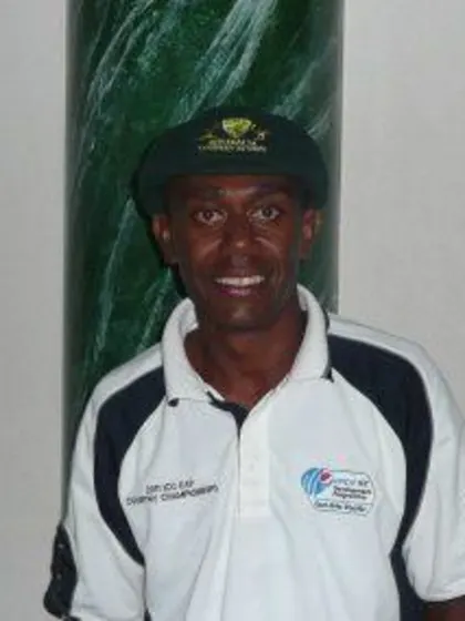 Langa named as gloveman in the ACCC team of the Championships